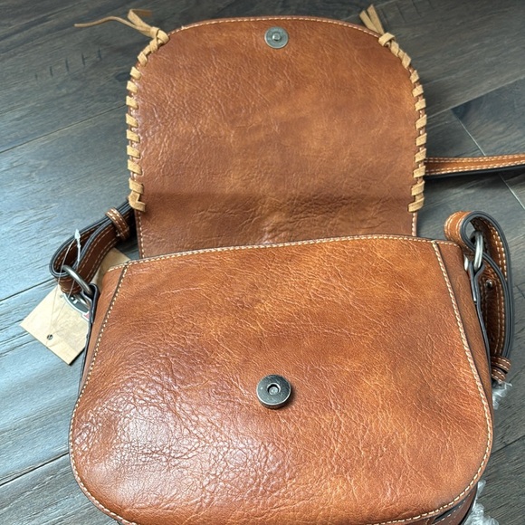 Justin Whip Stitch Saddle/Crossbody Bag,Vegan Leather,Fringe Tassles,Lace,concho - Picture 7 of 15